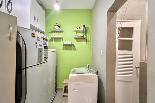Área de Serviço de apartamento à venda com 2 quartos, 80m² em Copacabana, Rio de Janeiro