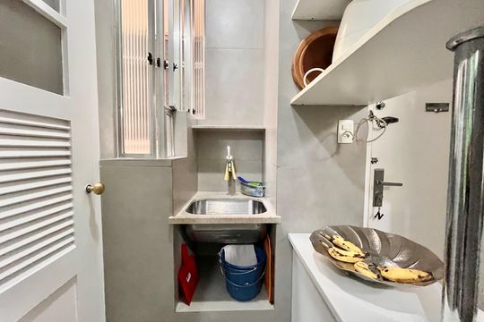 Área de Serviço de apartamento à venda com 2 quartos, 80m² em Copacabana, Rio de Janeiro
