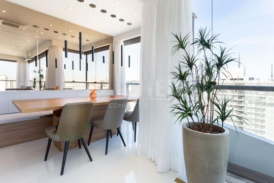 Apartamento à venda com 2 quartos, 106m² em Pinheiros, São Paulo