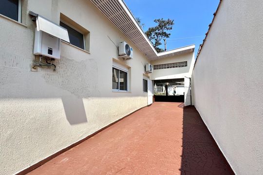Casa à venda com 3 quartos, 240m² em Jardim Prudência, São Paulo