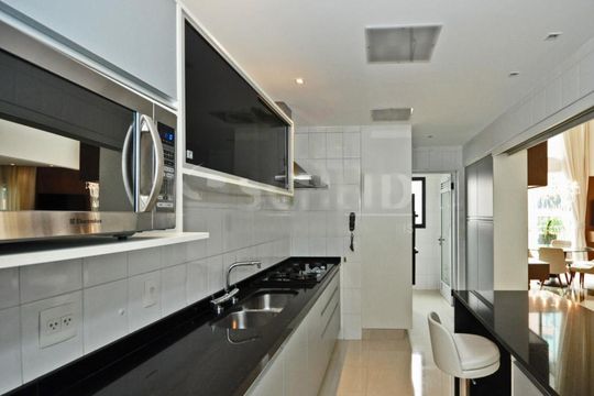 Apartamento à venda com 2 quartos, 141m² em Cidade Monções, São Paulo