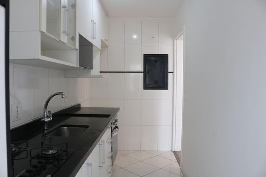 Cozinha de apartamento à venda com 3 quartos, 68m² em Alto da Lapa, São Paulo