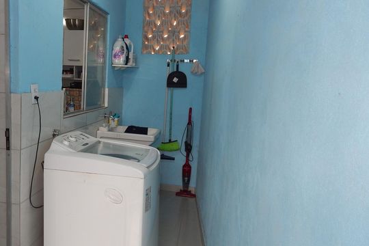 Área de Serviço de casa para alugar com 2 quartos, 128m² em Santa Cruz, Rio de Janeiro