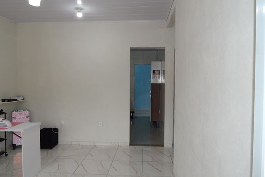 Sala de casa para alugar com 2 quartos, 128m² em Santa Cruz, Rio de Janeiro