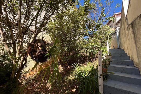 Casa à venda com 3 quartos, 130m² em Jardim Taquaral, São Paulo