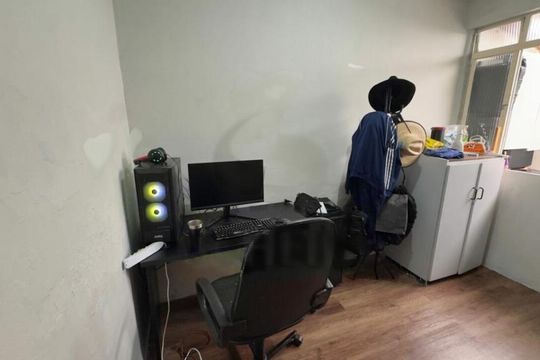 Casa à venda com 2 quartos, 140m² em Campo Grande, São Paulo