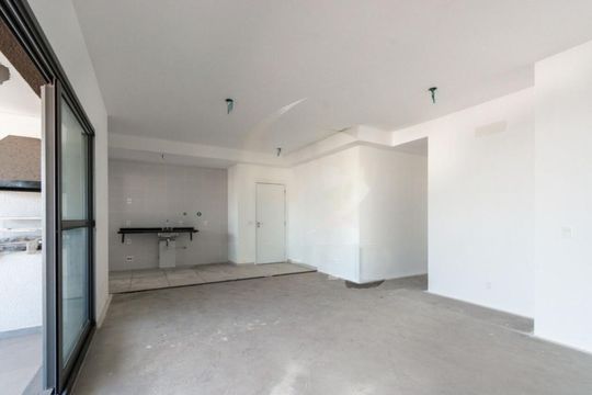 Apartamento à venda com 3 quartos, 151m² em Vila Gumercindo, São Paulo
