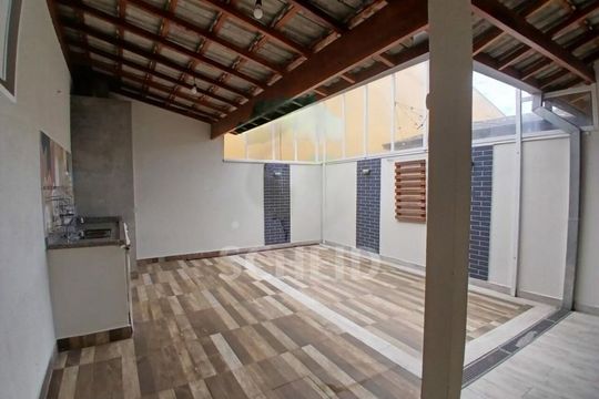 Casa à venda com 3 quartos, 87m² em Rio Bonito, São Paulo