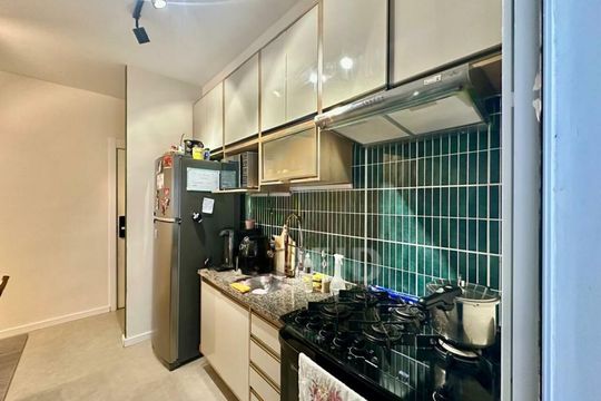 Apartamento à venda com 2 quartos, 51m² em Vila Isa, São Paulo