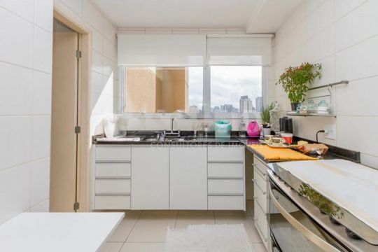 Apartamento à venda com 3 quartos, 184m² em Campo Belo, São Paulo