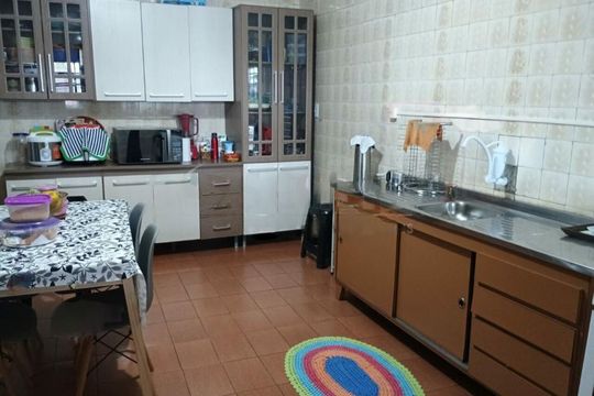Casa à venda com 3 quartos, 358m² em Jardim Presidente, São Paulo