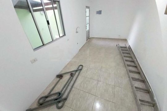 Casa à venda com 2 quartos, 150m² em Cidade Dutra, São Paulo