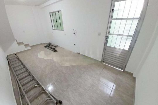 Casa à venda com 2 quartos, 150m² em Cidade Dutra, São Paulo