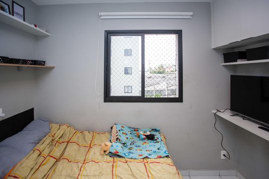 Quarto 1 de apartamento à venda com 2 quartos, 41m² em Jardim Concordia, Diadema