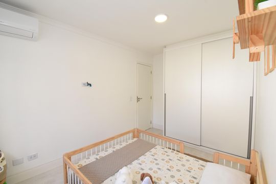Quarto 3 de casa à venda com 3 quartos, 211m² em Vista Alegre, Curitiba