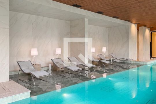 Piscina coberta de apartamento para alugar com 3 quartos, 132m² em Vila Mariana, São Paulo