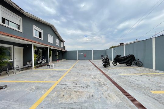 Área comum de casa à venda com 2 quartos, 110m² em Vila Albano, São Paulo
