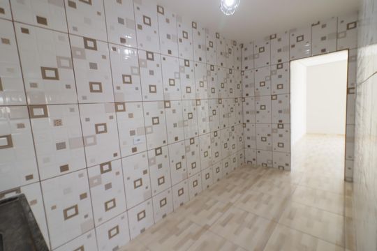 Cozinha de casa à venda com 2 quartos, 100m² em Padroeira, Osasco