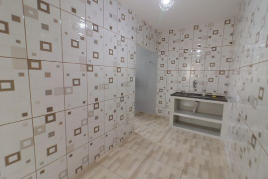 Cozinha de casa à venda com 2 quartos, 100m² em Padroeira, Osasco