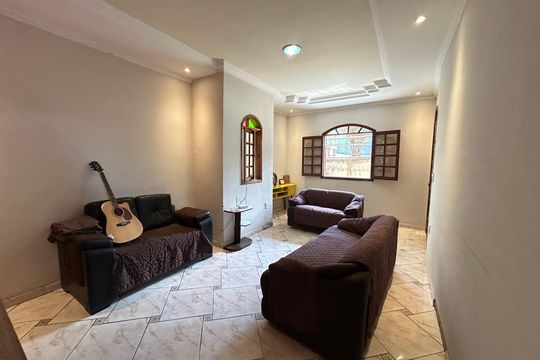 Casa à venda com 3 quartos, 88m² em Vereda, Contagem