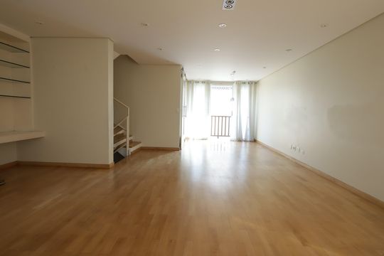 Sala de casa de condomínio à venda com 4 quartos, 245m² em Morumbi, São Paulo