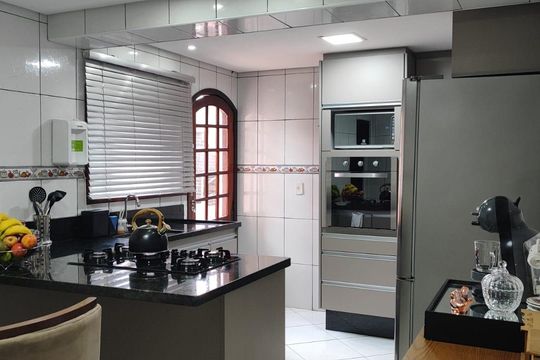 Casa para alugar com 2 quartos, 160m² em Vila Princesa Isabel, São Paulo