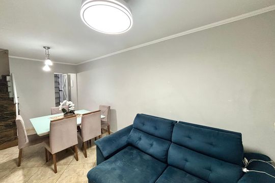 Sala de casa à venda com 3 quartos, 200m² em Jardim Aricanduva, São Paulo