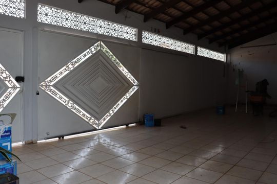 Casa à venda com 3 quartos, 275m² em Jardim América, Goiânia