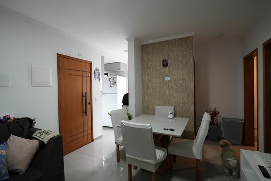 Sala de apartamento à venda com 2 quartos, 65m² em Vila Camilópolis, Santo André