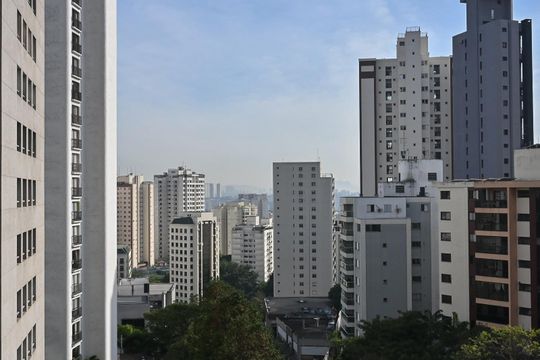 Vista da Suíte 3 de apartamento à venda com 4 quartos, 229m² em Jardim Londrina, São Paulo