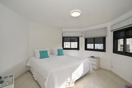Suíte 3 de apartamento à venda com 4 quartos, 229m² em Jardim Londrina, São Paulo