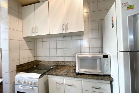 Cozinha de apartamento para alugar com 1 quarto, 65m² em Anchieta, Belo Horizonte