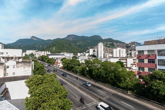 Vista de apartamento para alugar com 2 quartos, 77m² em Praça da Bandeira, Rio de Janeiro