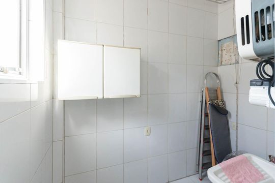 Área de Serviço de apartamento para alugar com 2 quartos, 77m² em Praça da Bandeira, Rio de Janeiro