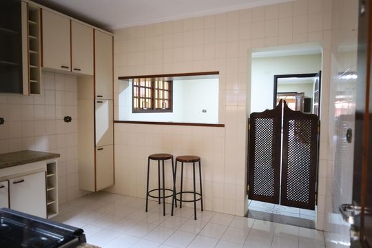 Casa à venda com 2 quartos, 160m² em Vila Anhanguera, São Paulo