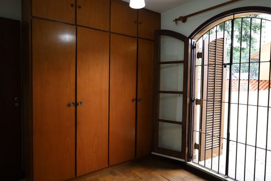Casa à venda com 2 quartos, 160m² em Vila Anhanguera, São Paulo