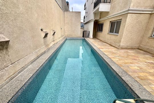 Área comum - Piscina de apartamento à venda com 2 quartos, 33m² em Jardim Itacolomi, São Paulo