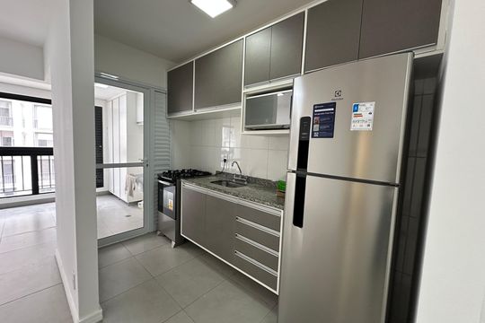 Cozinha de apartamento para alugar com 2 quartos, 63m² em Green Valley, Barueri