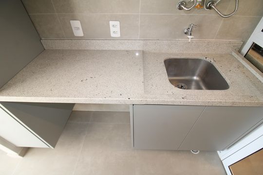 Área de Serviço de kitnet/studio para alugar com 2 quartos, 70m² em Parque Sao Domingos, São Paulo