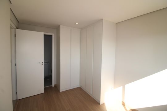 Quarto 1 de kitnet/studio para alugar com 2 quartos, 70m² em Parque Sao Domingos, São Paulo