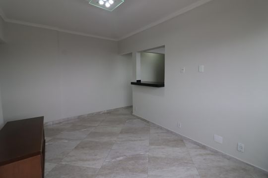 Sala de apartamento para alugar com 2 quartos, 64m² em Centro, Osasco