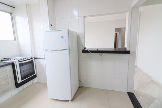 Cozinha e Área de Serviço de apartamento para alugar com 2 quartos, 64m² em Centro, Osasco