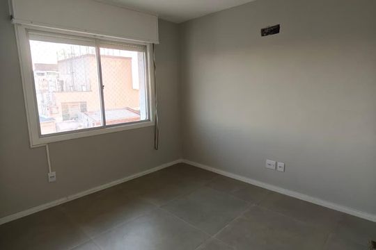 Quarto de apartamento para alugar com 2 quartos, 150m² em Independência, Porto Alegre
