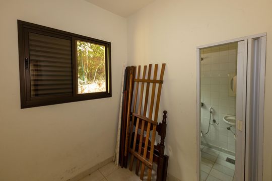 Área de Serviço - Banheiro de casa de condomínio à venda com 4 quartos, 322m² em Vereda das Gerais, Nova Lima