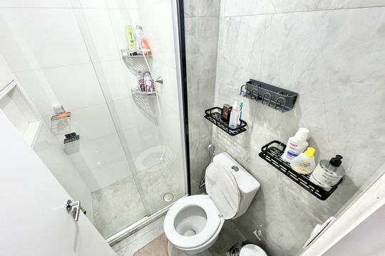 Banheiro de apartamento para alugar com 2 quartos, 38m² em Vila Diva, São Paulo