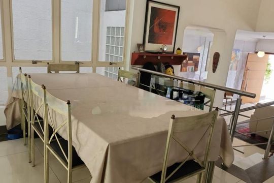 Casa à venda com 3 quartos, 250m² em Paraíso do Morumbi, São Paulo