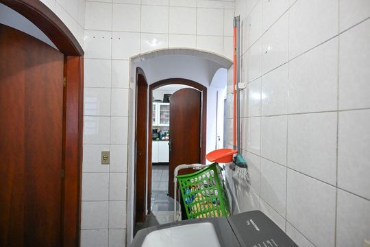Área de Serviço  de casa à venda com 3 quartos, 125m² em Jardim Monte Kemel, São Paulo