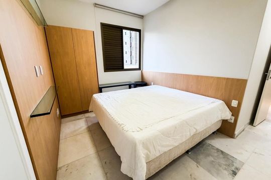 Quarto de apartamento para alugar com 3 quartos, 130m² em Funcionários, Belo Horizonte