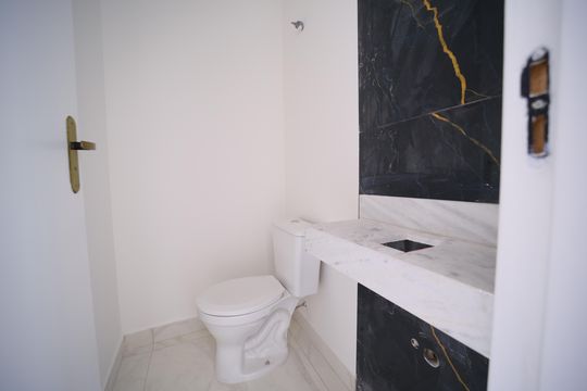 Lavabo de casa à venda com 3 quartos, 118m² em Parque Artur Alvim, São Paulo