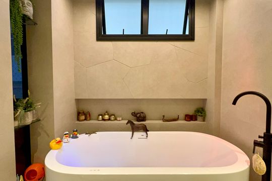 Banheiro da Suíte de apartamento à venda com 3 quartos, 180m² em Jardim Paulista, São Paulo
